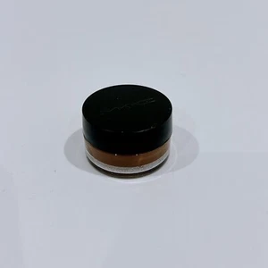 MAC STUDIO RADIANCE SERUM FOUNDATION - Trial | Shade NW65 - Picture 1 of 3