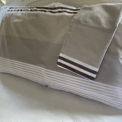 Umbral Nuevo Antiguo Stock Formas a Rayas King Beige Rayas Foto 1 de 4