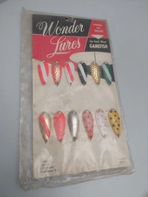 Iscas Wonder vintage exibidas feitas por Acme Tackle Co, Providence, R.I. Selado  - Imagem 1 de 4