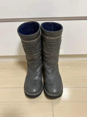 CHANEL Botas de Cuero Botín Zapatos Mujer Talla 35 1/2 COCO MARK Gris Acolchado Foto 1 de 4
