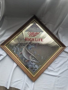 Miller High Life Diamond Series "Tip Up" Northern Pike Mirror Scott Zoellick - Bild 1 von 7