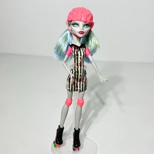 Muñeca Monster High Skultimate Roller Maze Ghoulia Yelps 2008 - Imagen 1 de 8