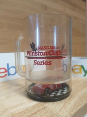 Taza de plástico vintage NASCAR Winston Cup Series con auto Pontiac 1992 #1 Foto 1 de 4