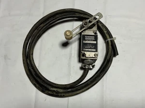 R.B. Denison C2-JK013 Limit Switch LOXSwitch LOX - Picture 1 of 3