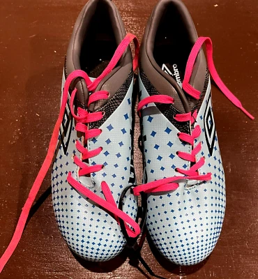 Woman’s Soccer Cleats Size 7.5 UMBRO  - Image 1 of 4