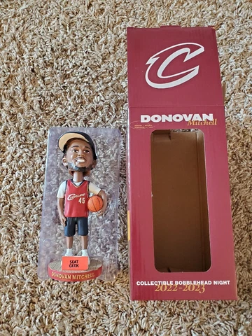 DONOVAN MITCHELL Halftime Special ticket Cleveland Cavaliers Cavs Bobblehead Cover