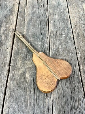 Antique Rug Hooking Shuttle - E Ross & Co. Wood Hand Hooking Tool - Image 1 of 4