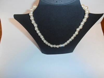 Elegante Perlmutt Halskette Collier mit Klare Rondellen  bestückt ein Unika  - Bild 1 von 3