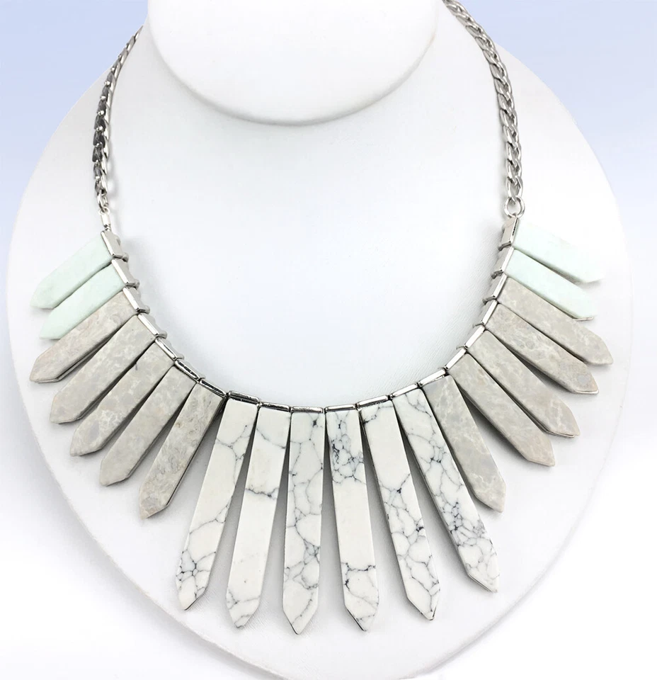 Collar Babero Piedra Resina Mármol Tono Plateado MÁRMOL RA Foto 1 de 1