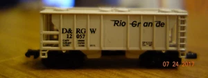 N Scale - High Speed - Upgraded - Covered Hopper - D&RGW - Rio Grande #12057 - Picture 1 of 4