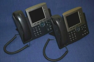 Menge 2 Cisco CP-7945G Cisco Systems Unified IP Telefon VoIP mit Farbdisplay - Bild 1 von 5