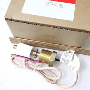 TRANE Brand New Original float switch SWT02439 X13470539-01 - Picture 1 of 2