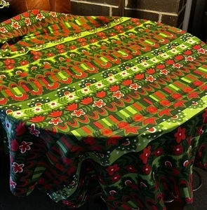 Vintage Vera Neumann Green Red Floral Tablecloth 50" with 4 Napkins - 1970s rare - Picture 1 of 8