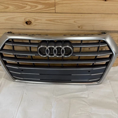 2018 2019 2020 Audi Q5 Quattro S-Line Front Upper Grille 80A853651C Genuine OEM - Image 1 of 4