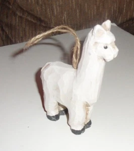 Christmas Wood Llama Christmas Ornament - Bild 1 von 6
