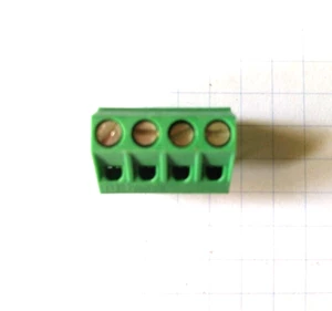 1 pc 4-position Terminal Block. 0.2" pitch - Picture 1 of 3