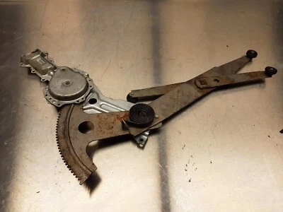 1993 - 2002 年雪佛兰科迈罗庞蒂亚克 Firebird 原始设备制造商左驱动器车窗调节器 — 第 1/3 张图片