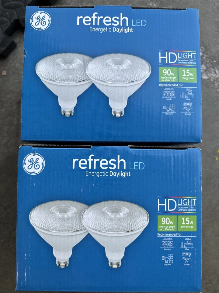 (2 bulbs) GE Lighting refresh LED Floodlight, Daylight, PAR38, 15 watt X2 box - Image 1 of 1