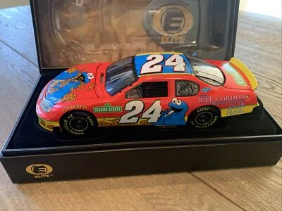 RCCA Action Jeff Gordon Cookie Monster 2003 1:24 Sesame Street Elite 1 Of 3000 - Image 1 of 4