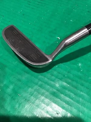 Chippo Chipper Knight Golf Duo Tech 2 polímero fresado diestro 35" Foto 1 de 4