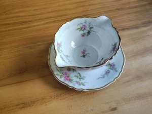 Haviland Limoges France Gravy Boat Schleiger 91A Pink Flowers - Picture 1 of 9