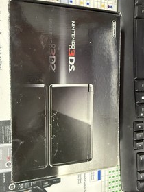 Nintendo 3DS 2GB Handheld System - Cosmo Black