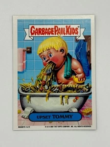 Tarjeta magnética Topps Garbage Pail Kids Upset Tommy #4 2007 totalmente nueva serie 6 - Imagen 1 de 3