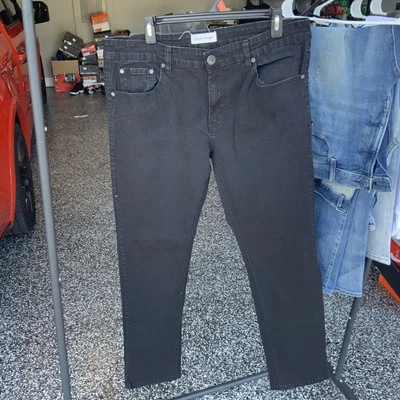 Pantalones ciegos Trust  Foto 1 de 4