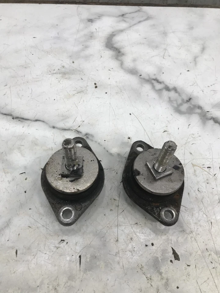 96 OMC SX Cobra Stern Out Drive Outdrive mounts brackets - Image 1 of 4