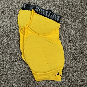 Nike Pro Air Jordan Hyperstrong 5-Pad Basketball Tights BQ2724-728 Men Size M - Picture 1 of 4