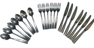 Reed & Barton Heritage Mint Regent 20 Piece Flatware Set Stainless Steel - Picture 1 of 6