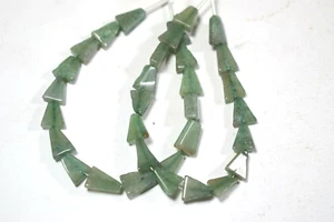Earth Mine A++ Green Aventurine Smooth Triangle Untreated Gemstone 6.5" Beads - Picture 1 of 10