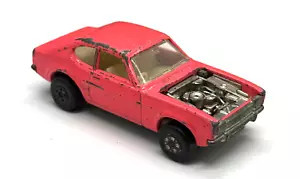 MATCHBOX S/F NO. 54 FORD CAPRI PINK BODY, MISSING BLACK HOOD ROLLS NICE - Picture 1 of 7