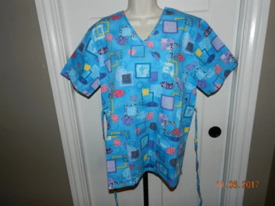SB Scrubs Women's M SB37C976 Turquoise Geometric Pink yellow Purple - Image 1 of 4