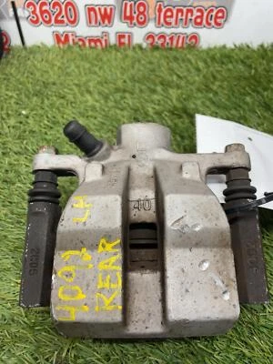 ✅ Pinza trasera izquierda Toyota Sienna 2014 OEM Foto 1 de 4