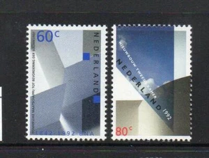 NETHERLANDS MNH 1992 SG1643-1644 150TH ANV ROYAL ASSOC OF ARCHITECTS - Picture 1 of 1