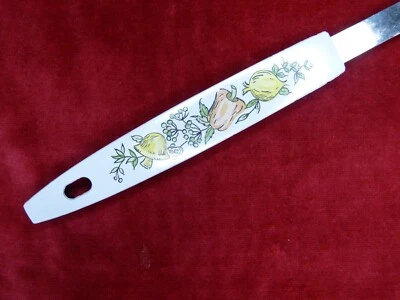 Slotted serving spoon vintage 70s onion pepper mushroom design spice of life - Image 1 of 4
