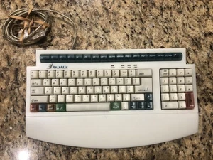 Vintage Children’s Datadesk LittleFingers Mini Keyboard - LF2100 Discontinued - Picture 1 of 7