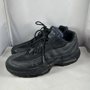 Nike Mens Size 9 Air Max 95 Essential Sneakers Triple Black CI3705 001 Running - Picture 1 of 9