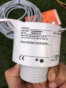 Endress+Hauser Prosonic S FDU91-RW2AA Ultrasonic Sensor for Industrial Use - Picture 1 of 3