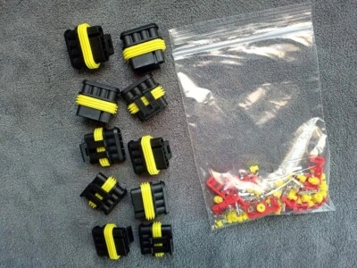 10x Male 4 Way/Pin Superseal Electrical Automotive Waterproof Connectors - Image 1 of 2