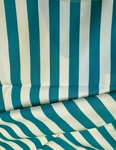 Sunbrella 100% lona acrílica para tapicería (por patio) - Imagen 1 de 3