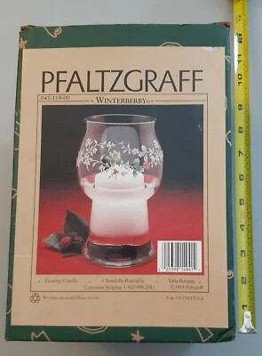 PFALTZGRAFF Winterberry Glass Floating Christmas Candle Clear - Image 1 of 4