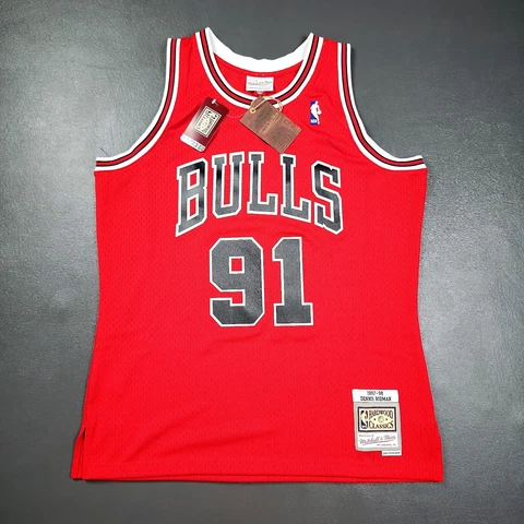 100% Authentic Dennis Rodman Mitchell Ness 97 98 Bulls Jersey Size M 40 Mens Cover