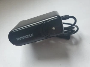 Duracell AC Charger F2529 Output 4.75-5.25V 700mA - Picture 1 of 4