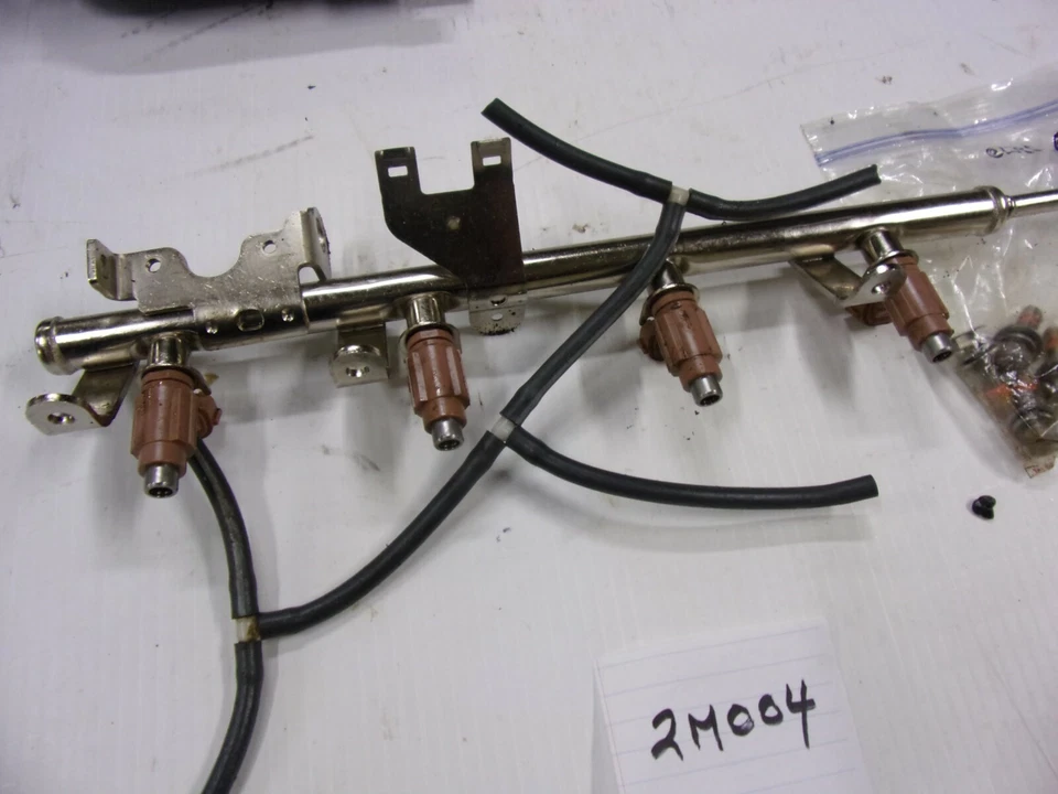 Инжекторы топливной рейки 2014 Yamaha 1,8 WaveRunner Fx Ho Cruiser 1,8 л - Изображение 1 из 1