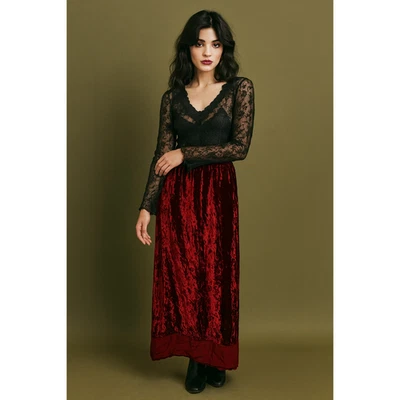 Saia Maxi Vintage Russ Berens Veludo Tamanho M Vermelho Cereja Pull On Whimsigoth Indie - Imagem 1 de 4