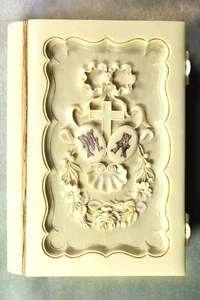 Libro La perla del cristiano. El oficio divino. Modernista. The pearl Christian - Imagen 1 de 14
