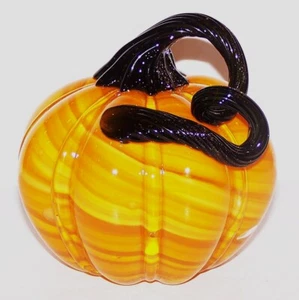 STUNNING ART GLASS ORANGE PUMPKIN PAPERWEIGHT/SCULPTURE - Picture 1 of 4