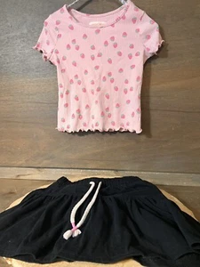Girls Jumping Beans Size 5T Strawberry Tee & CAT JACK BLACK SKIRT W/UNDERSHORTS - Picture 1 of 9